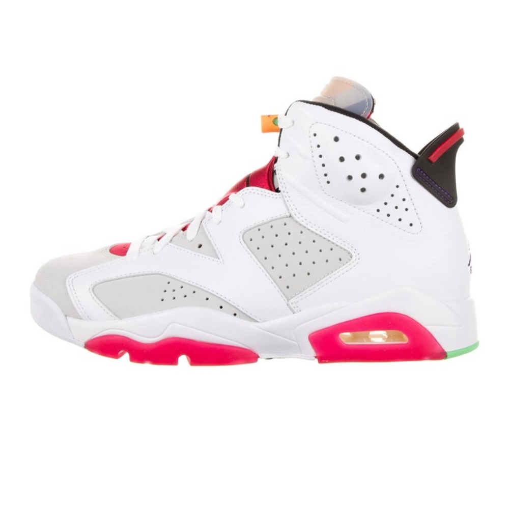 Jordan Air 6 Retro High Top Sneakers